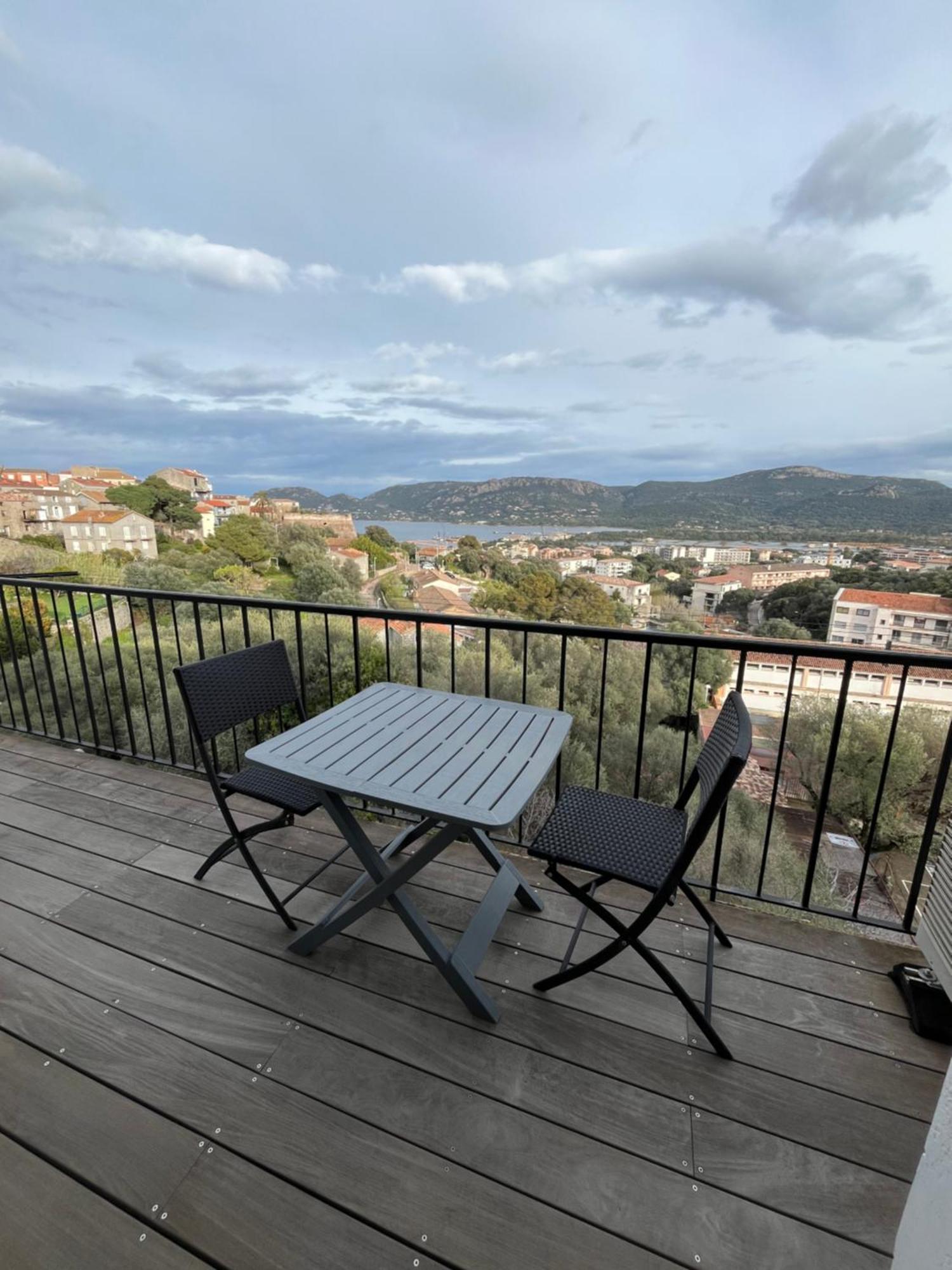 Superbe Appartement En Centre Ville Porto Vecchio Exterior foto